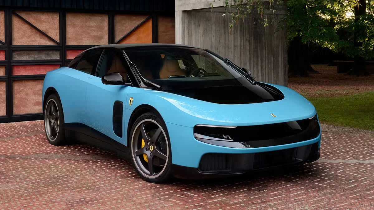 Ferrari представила свой первый полностью электрический автомобиль