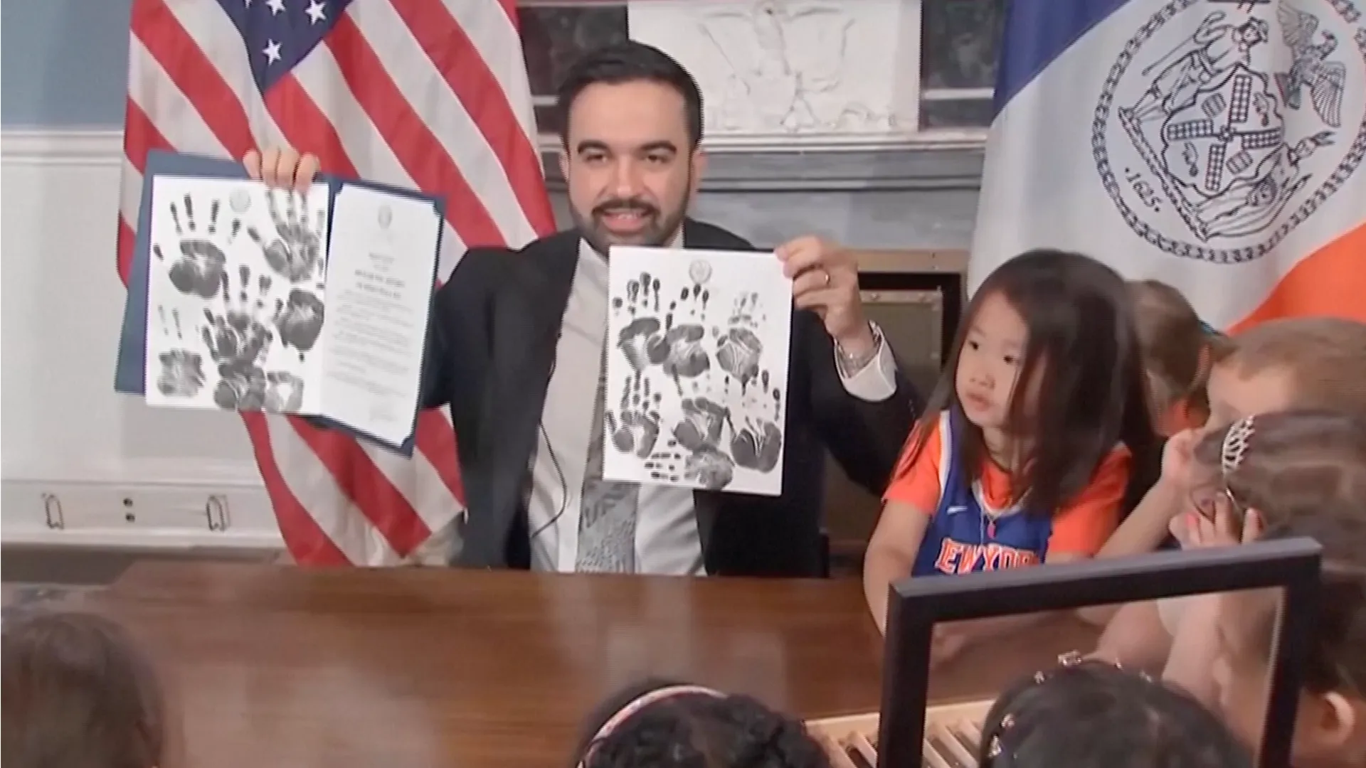 Mamdani signs ‘executive order’ letting kids stay up late for NBA Finals