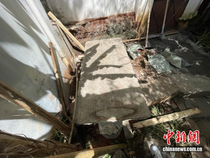 清代石碑失踪近两年后，重现朱德旧居