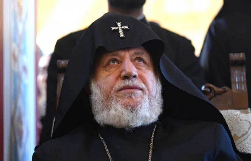 «Իրավունք». Դավադրություն՝ Վեհափառի թիկունքում