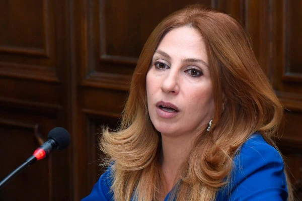 Զարուհի Փոստանջյանը հանցագործության մասին հաղորդում է ներկայացրել