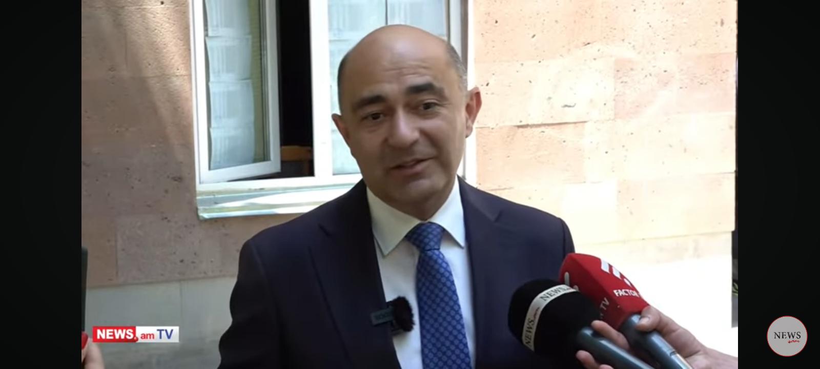 «Լուսավոր Հայաստան» կուսակցության վարչապետի թեկնածուն քվեարկել է խորհրդարանական ընտրություններում