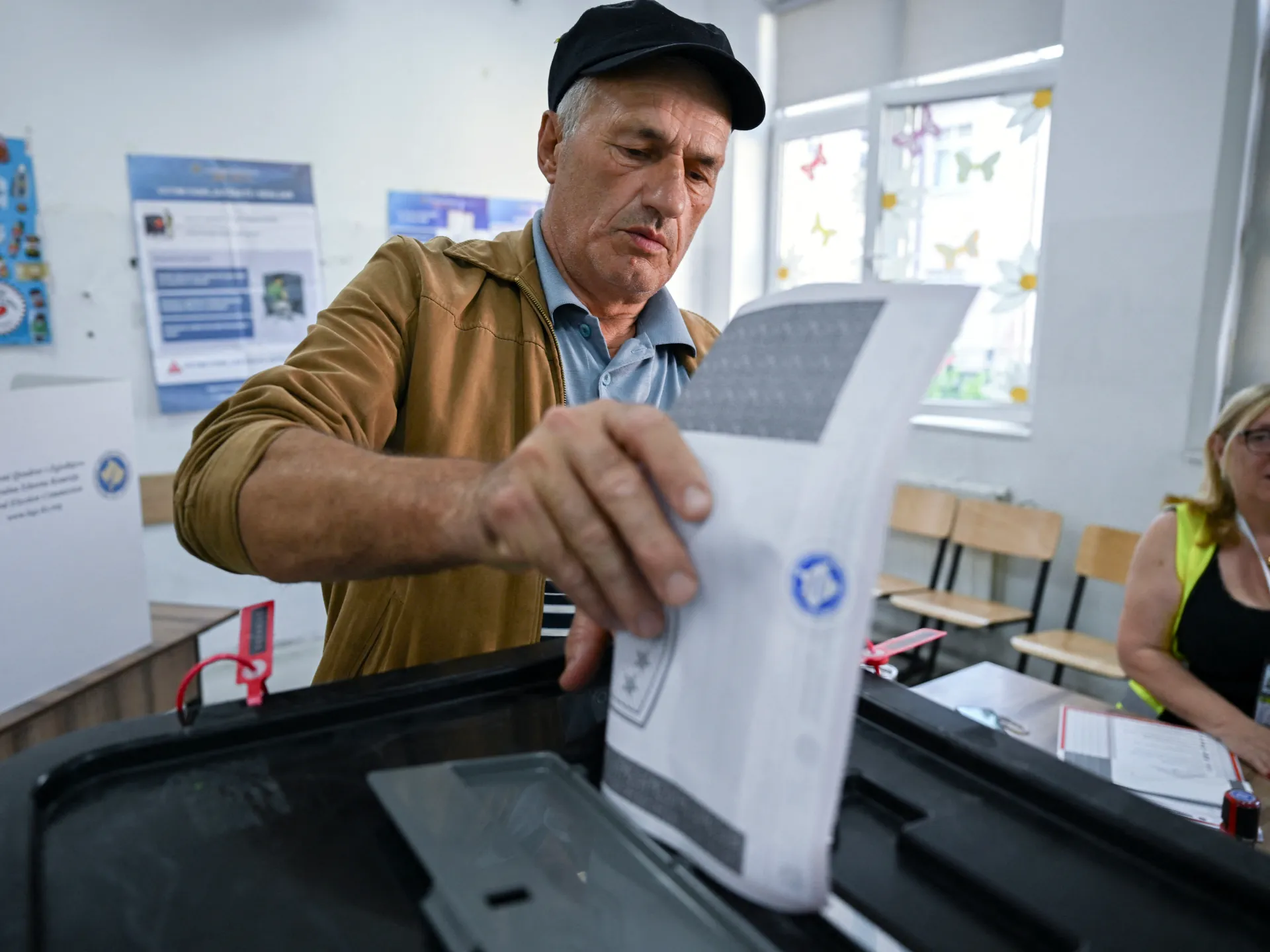 Kosovo votes again amid political deadlock, seeking EU and NATO progress