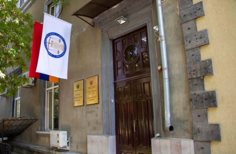 Ժամը 15։00-ի դրությամբ ՄԻՊ աշխատակազմի թեժ գծին ստացվել է ընտրական գործընթացին վերաբերող 59 հեռախոսազանգ