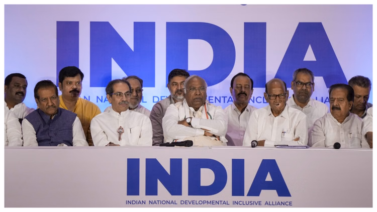 INDIA Bloc Meeting Live: दिल्ली में 23 विपक्षी दलों की बैठक, सरकार को घेरने की रणनीति पर मंथन; DMK का किनारा