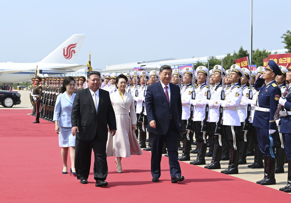 新华图讯丨习近平出席金正恩举行的欢送仪式