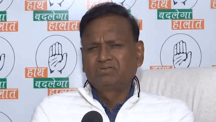 ममता को लेकर कांग्रेस में असमंजस: कल सोनिया गांधी ने लगाया गले, आज INC नेता ने साधा निशाना; जानें क्यों