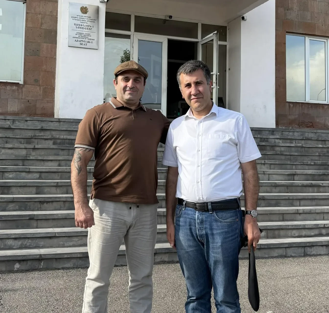 Փաշինյանին Շենգավիթում «հաճելի ձևերով» դիմավորելու մասին հայտարարած բլոգերն ազատ է արձակվել կալանքից