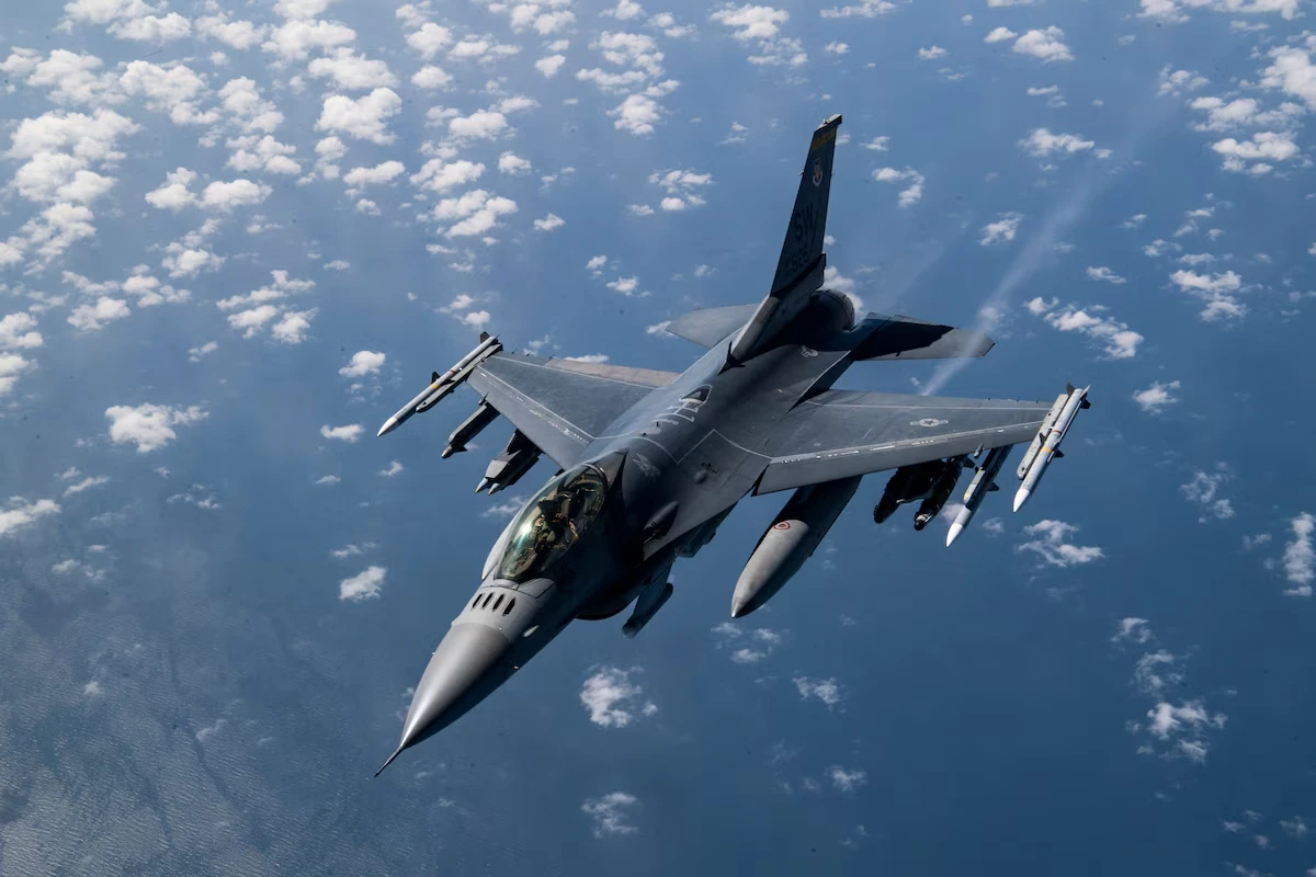 F-16 կործանիչը լքել է տարածքը՝ Հորմուզի նեղուցի օդային տարածքը խախտելուց հետո. ԻՀՊԿ