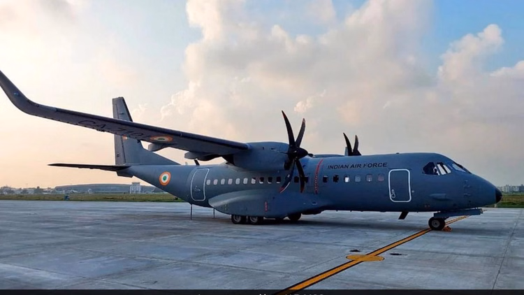 C-295: आत्मनिर्भरता की दिशा में भारत की बड़ी उपलब्धि,  सैन्य परिवहन विमान सी-295 का पहला परीक्षण सफल