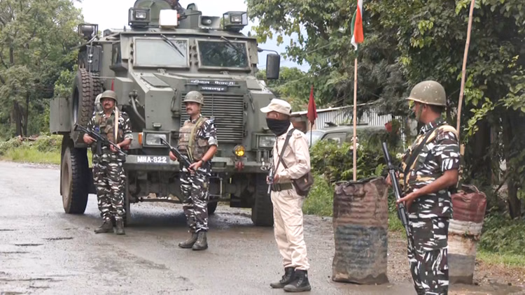 Manipur: मणिपुर में 27 तरह के घातक हथियारों से लैस हैं उग्रवादी, सुरक्षाबलों के लिए इनसे निपटना चुनौती