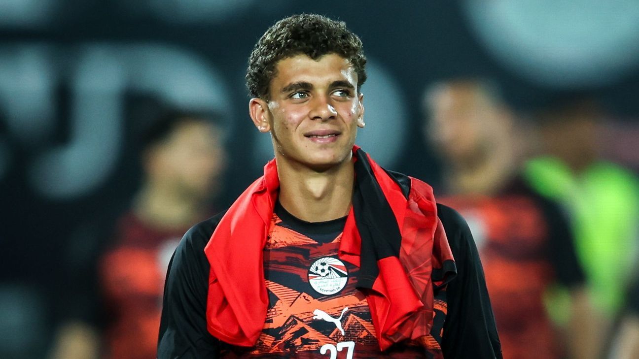 Barcelona sign teenage Egypt World Cup striker