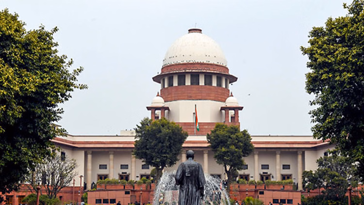 SC: देश में गिरते लिंगानुपात पर सुप्रीम कोर्ट ने जताई गहरी चिंता, कहा- जब तक सोच नहीं बदलती, कड़े कानून जरूरी