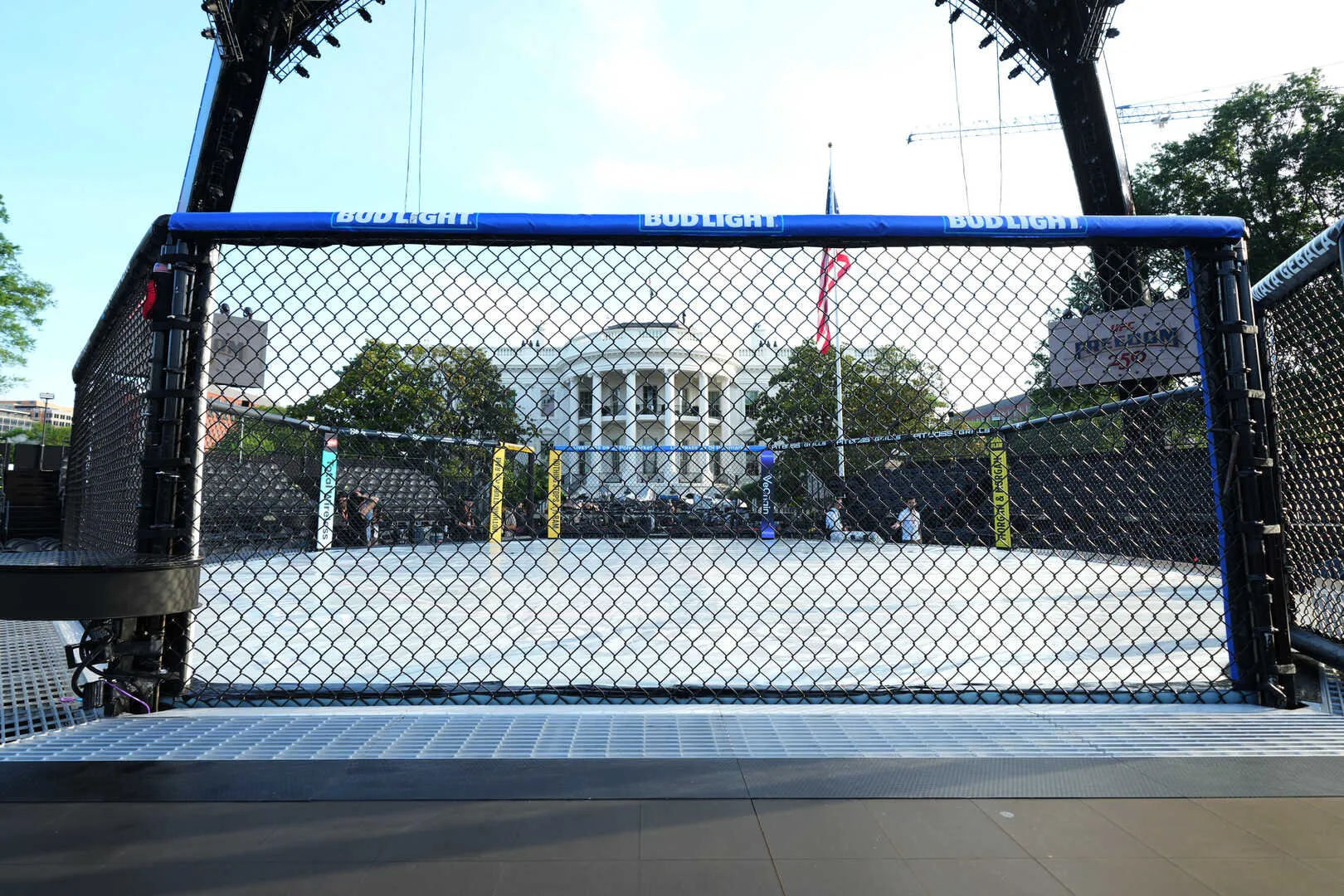 White House shows off cage match arena as corruption lawsuit looms