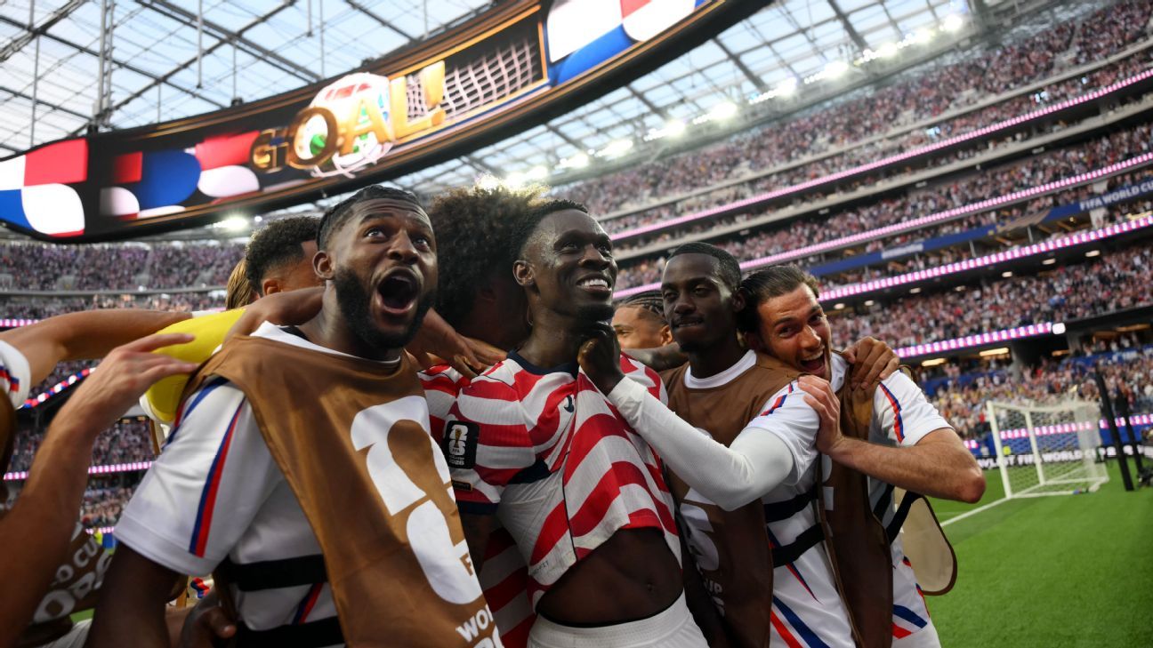 Balogun makes this USMNT side better, including it...