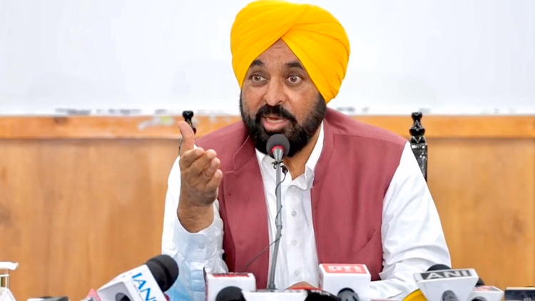 विवादित वीडियो को सीएम मान ने नकारा: श्री अकाल तख्त के हुकमनामे पर कहा, मेरे खिलाफ झूठा प्रचार किया जा रहा है