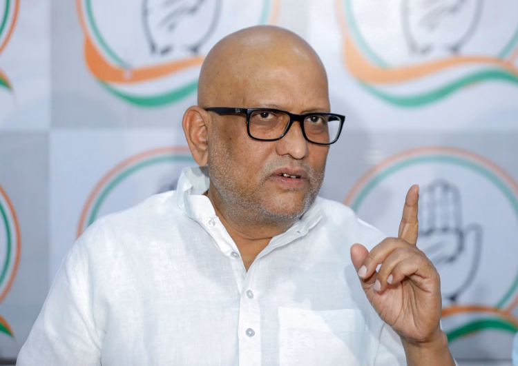 UP: अजय राय बोले- BJP-RSS ने शिलापूजन के नाम पर खूब पैसे वसूले, राम मंदिर में 1,400 करोड़ की चोरी हुई