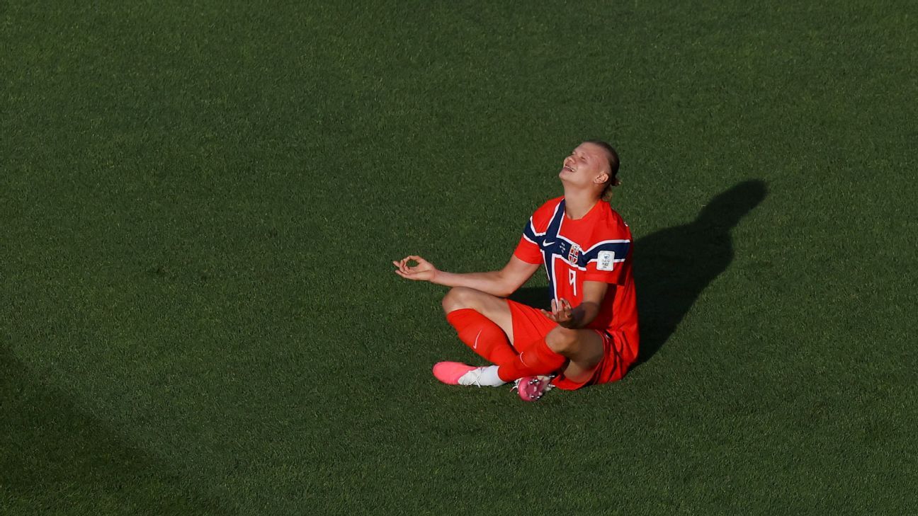 Haaland shines on World Cup debut, and provides ho...