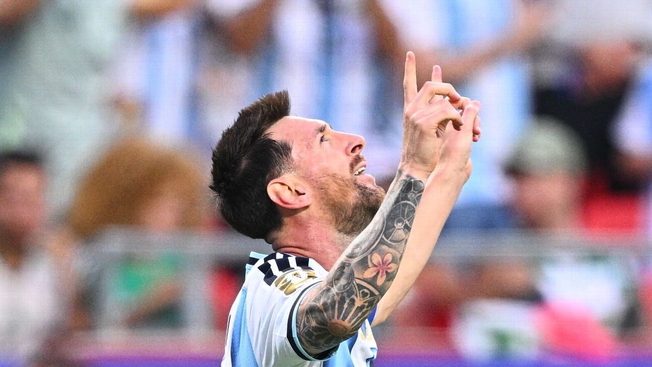 On the World Cup's day of stars, Messi towers over Haaland and Mbappe