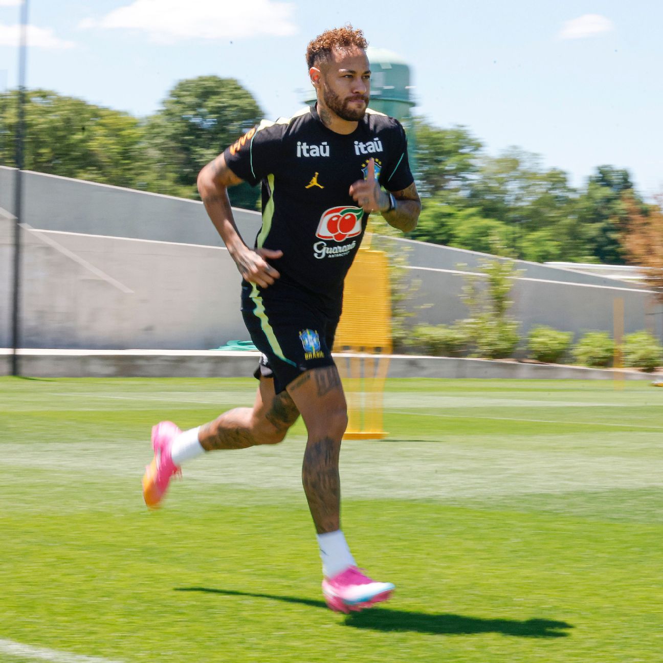 Neymar joins Brazil practice: 'Did you miss me?'