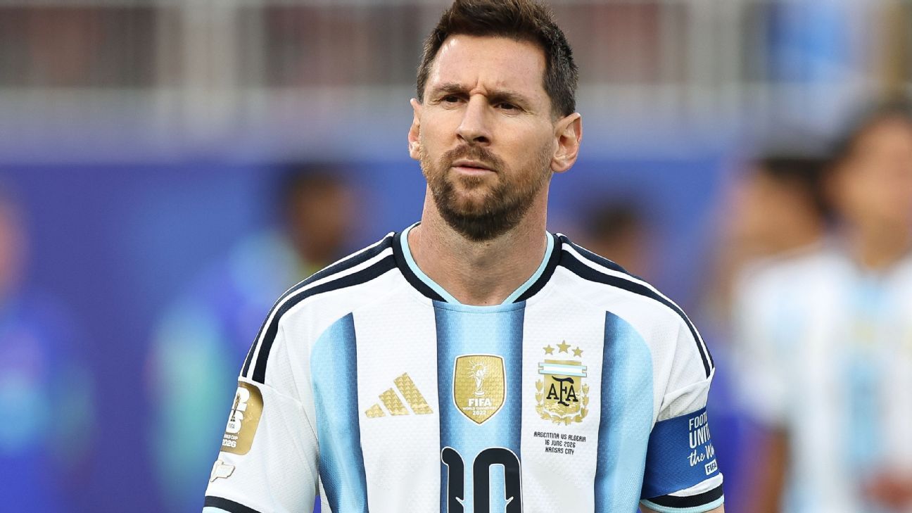 Messi's family confirm father has health issue