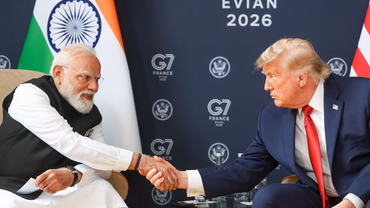 PM Modi: अमेरिकी राष्ट्रपति ट्रंप ने पीएम मोदी को बताया महान नेता, बोले- प्रधानमंत्री बहुत ही सख्त प्रशासक