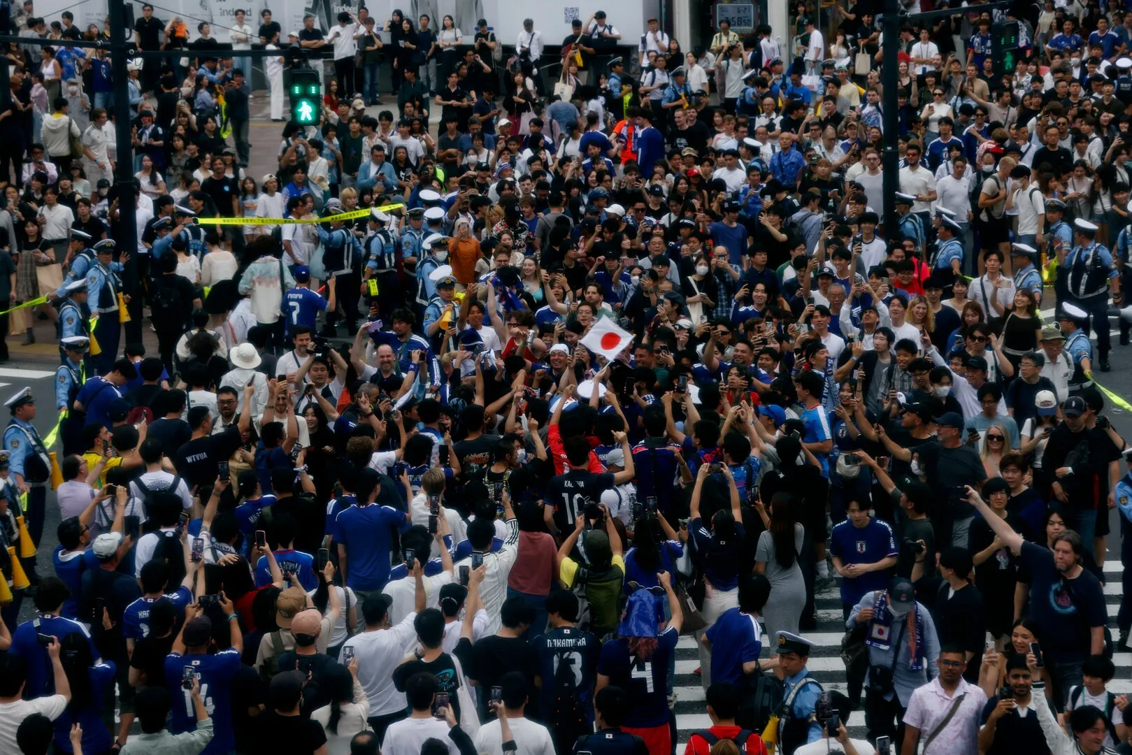 Japan fans celebrate 4-0 World Cup win in Tokyo