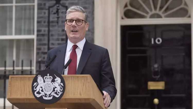 Kier Starmer Resigns: ब्रिटिश प्रधानमंत्री स्टार्मर ने इस्तीफा दिया, पद छोड़ने के बाद कहा- देश हित में फैसला