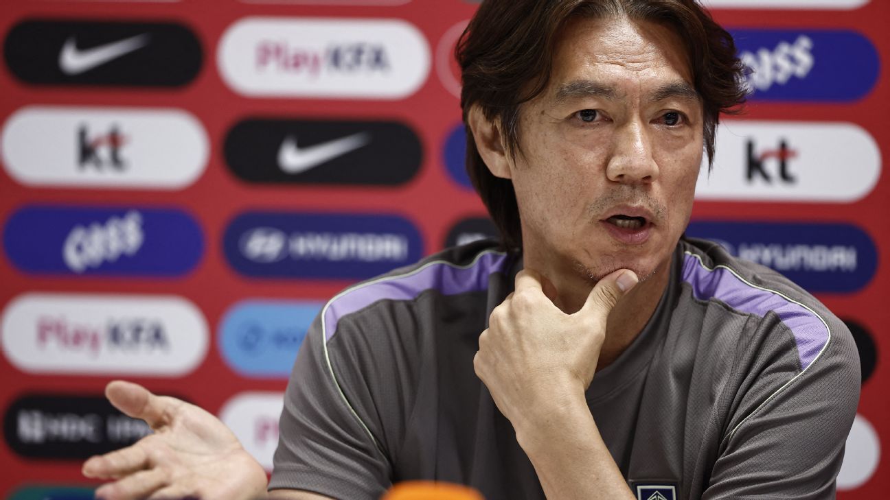 South Korea coach quits after WC exit, criticism