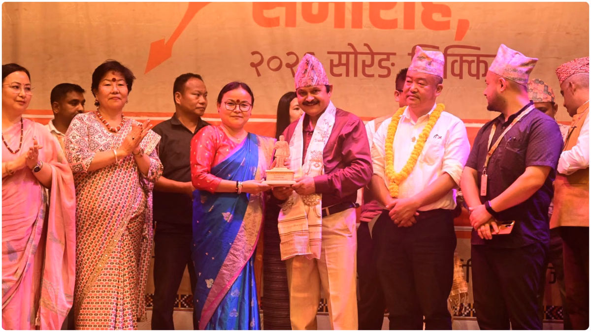 Sikkim: राष्ट्रीय भानु जयंती का 212वां समारोह में गूंजी नेपाली भाषा-साहित्य की विरासत, सामाजिक सद्भाव पर जोर
